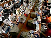 Интернет-кафе в Пекине, 2005 год